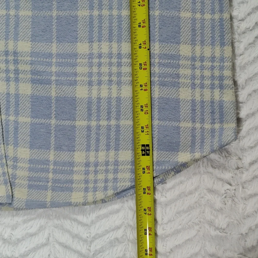423. Faherty Legend Sweater Shirt | Color: Light Blue/Off-White Plaid - Picture 3 of 9